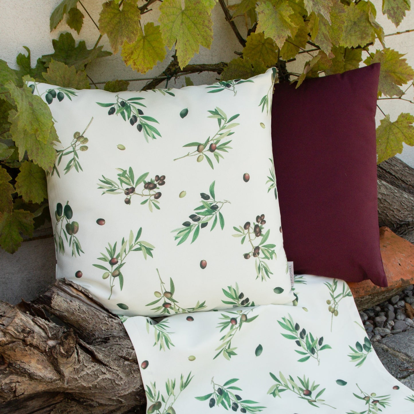 Tischläufer mit Oliven - Andalusia Olive Branch - 45/150 cm