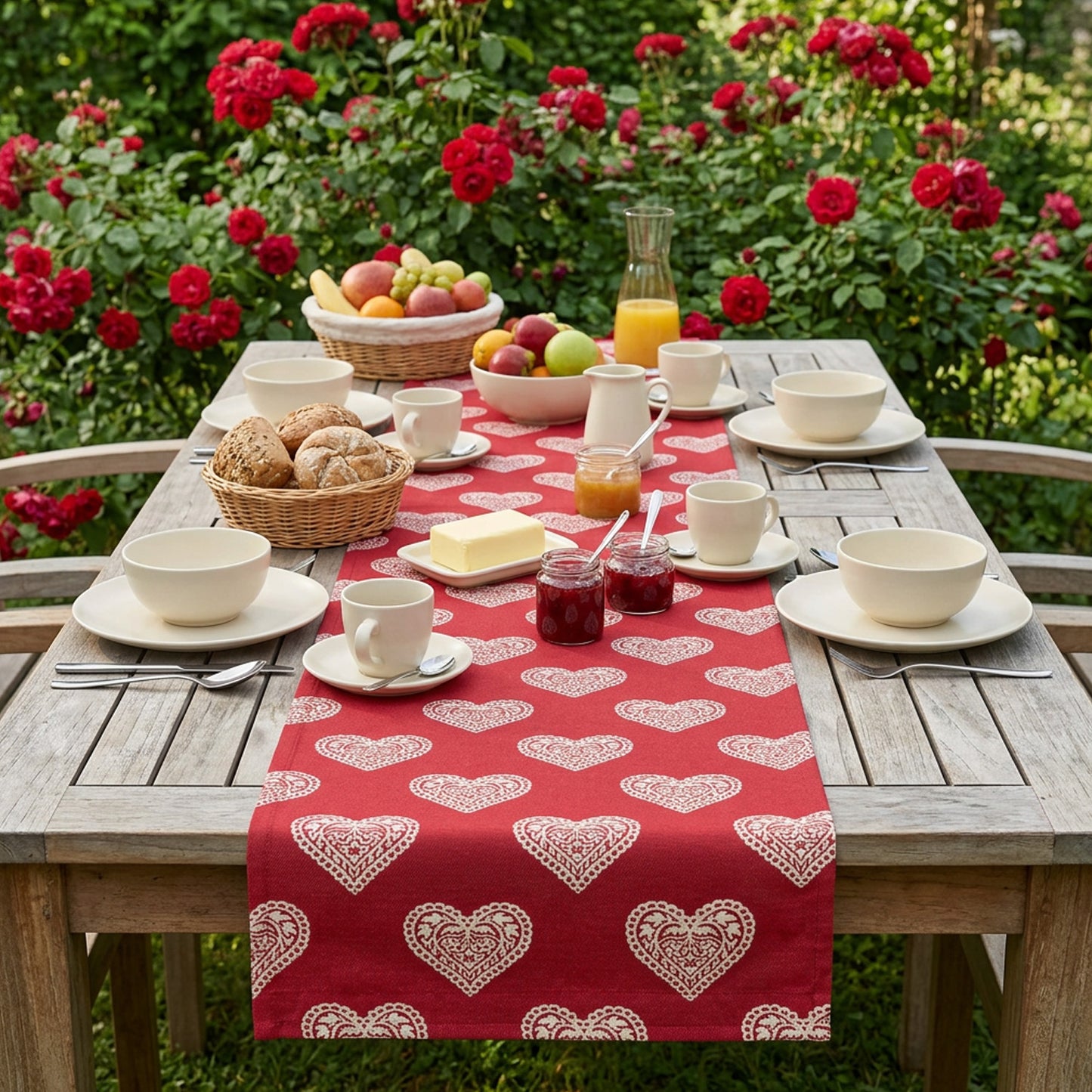 Jacquard Tischband Ornament Herz rot 50x150 cm