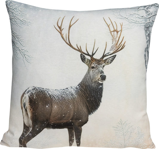Kissenhülle Snow Deer 45x45 cm | Fein & Glatt - Hirsch Fotorealistisch Winter Weiß Wendekissen