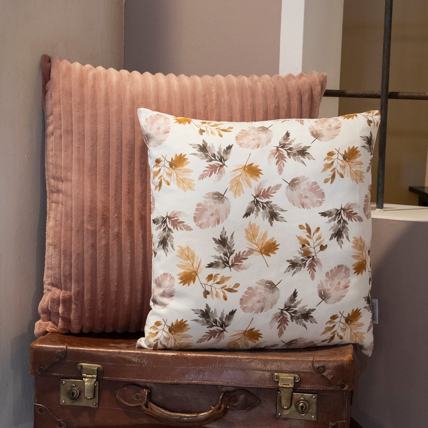 Kissenhülle Cord Optik fein gerippt rosa - Maya 45x45 cm