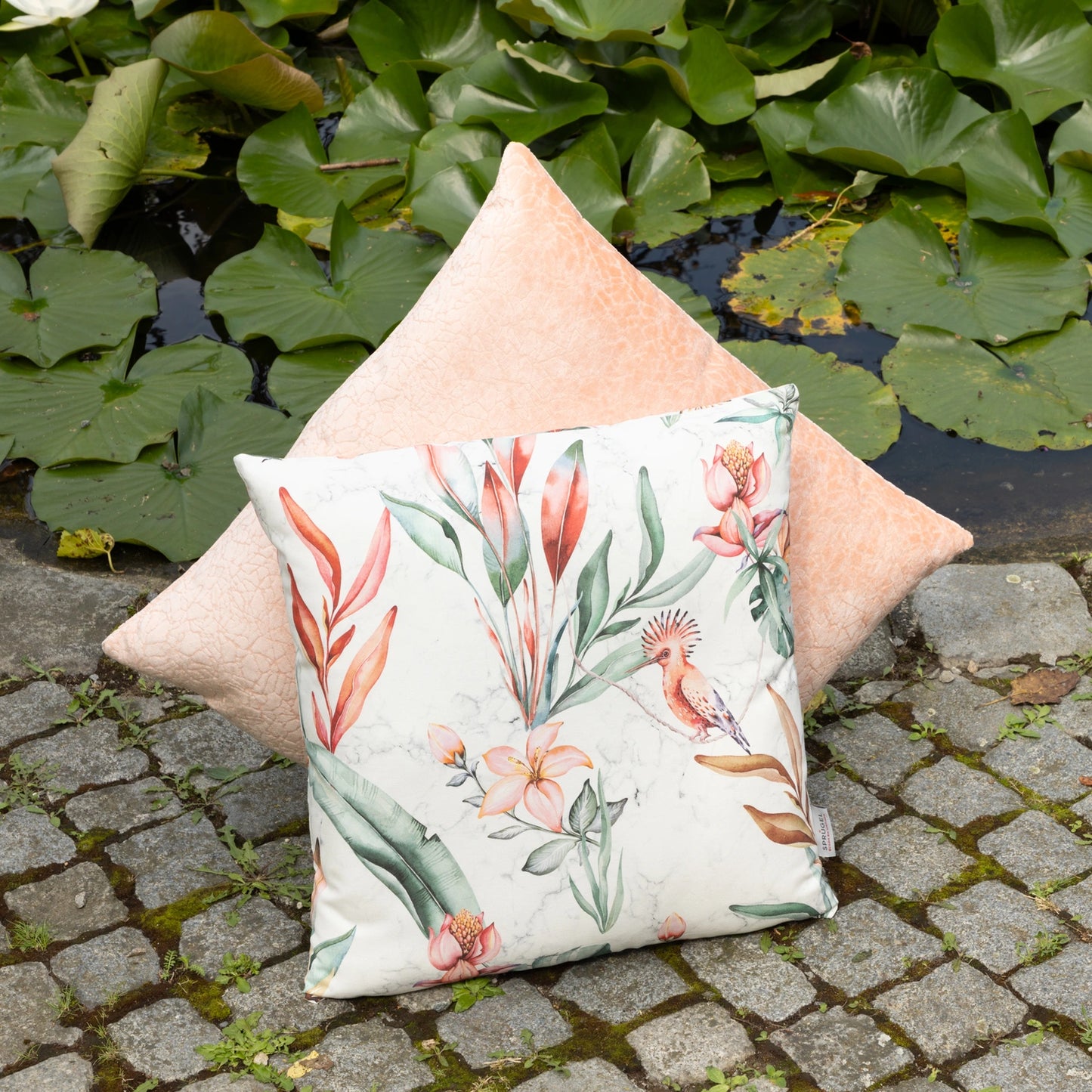 Kissenhülle Blütendschungel - Lionela Bird 60x60 cm