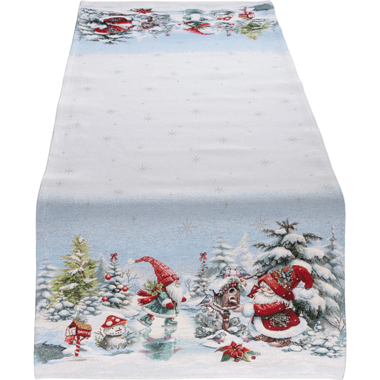 Festliches Gobelin Tischband 45x140 cm mit einem Motiv von Wichteln und dem Weihnachtsmann in einer verschneiten Winterlandschaft.