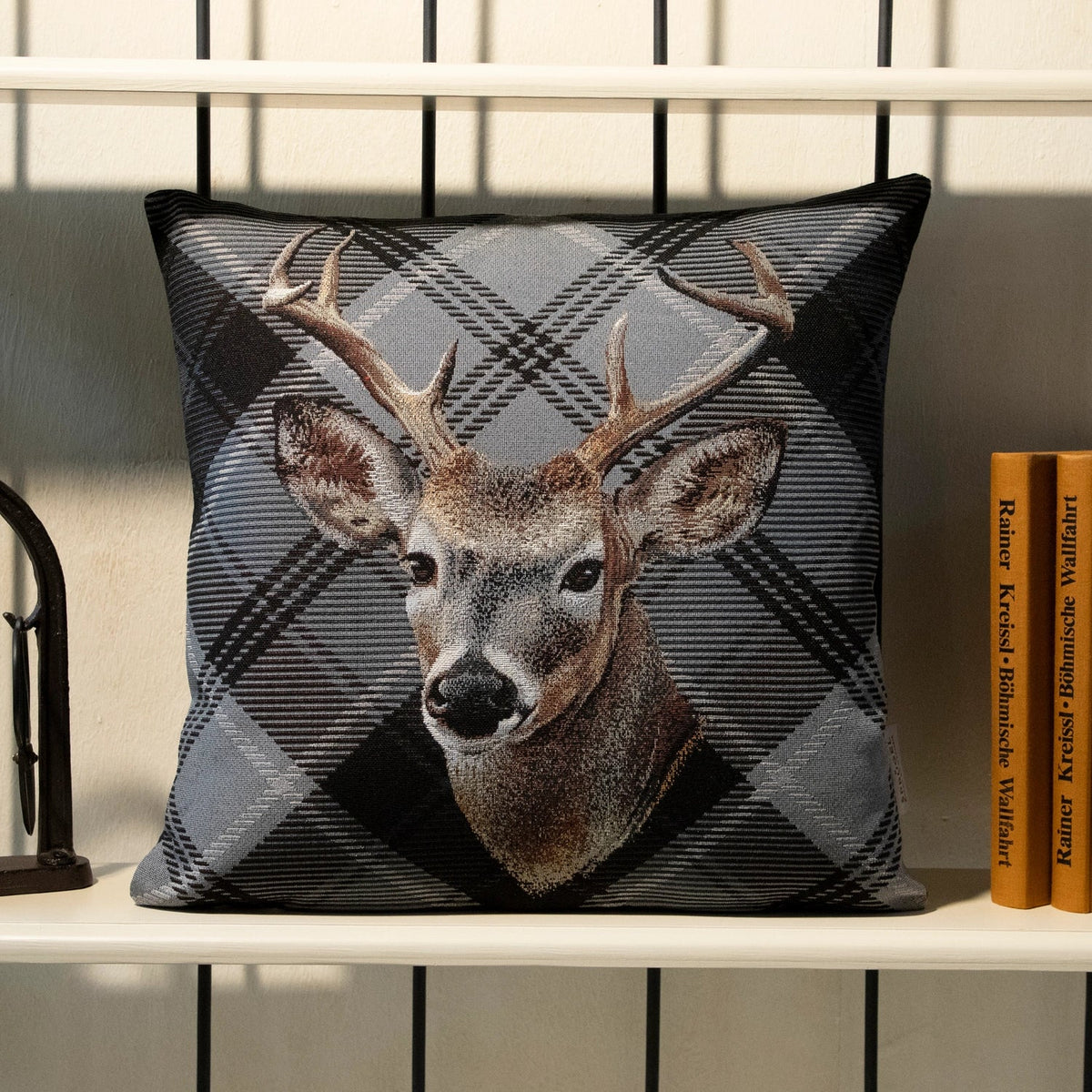 Gobelin Kissenhülle Hirsch im Chalet-Stil grau 45x45 cm