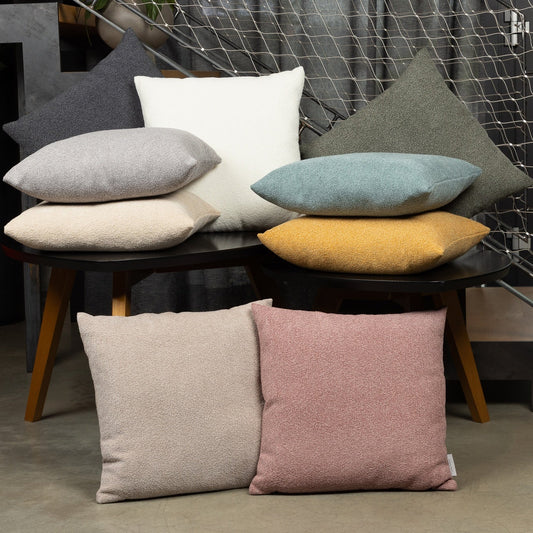 Premium Bouclé Nora 45x45 cm | fühlbar-griffig & wärmend | Noppen, Knoten & Verdickungen