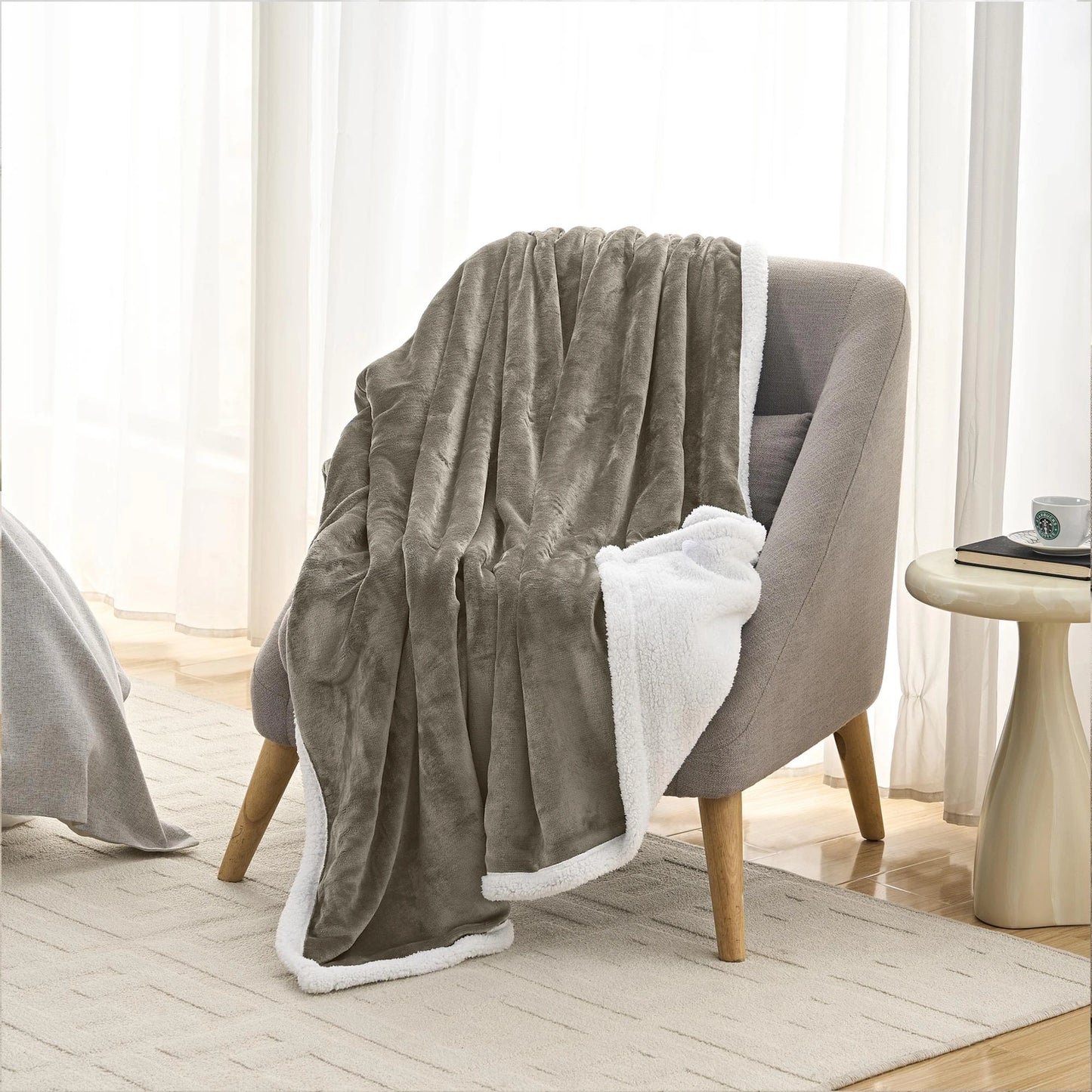 Sherpa Uni-Wohndecke, Farbe taupe